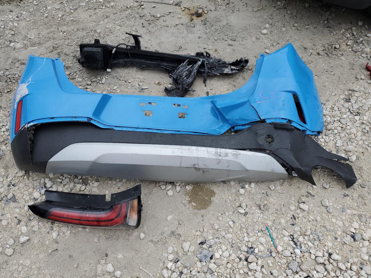 2025 Kia Soul Ex VIN: KNDJ33AU7S7260095 Lot: 81465095