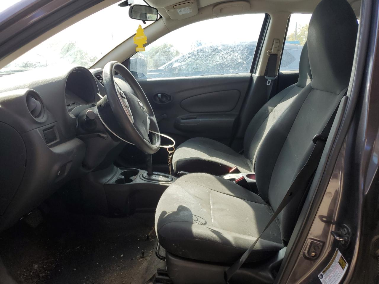 2015 Nissan Versa S VIN: 3N1CN7APXFL820605 Lot: 81628795