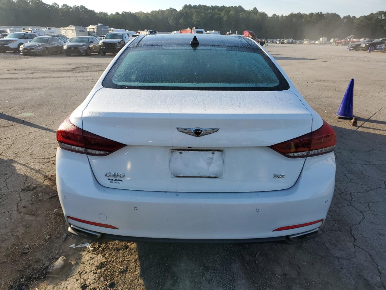 2017 Genesis G80 Base VIN: KMHGN4JE1HU176105 Lot: 84295015