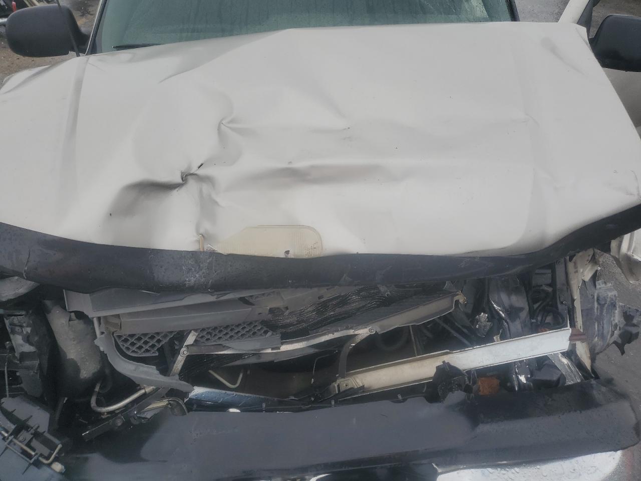 2004 Chevrolet Silverado C1500 VIN: 1GCEC14X84Z303877 Lot: 81728435