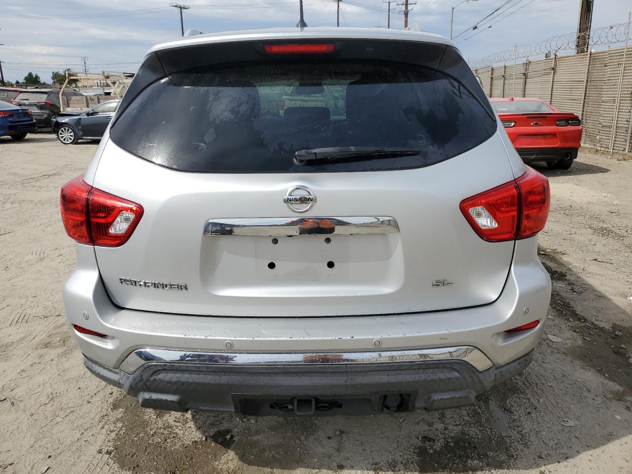 2017 Nissan Pathfinder S VIN: 5N1DR2MN1HC637011 Lot: 80871295