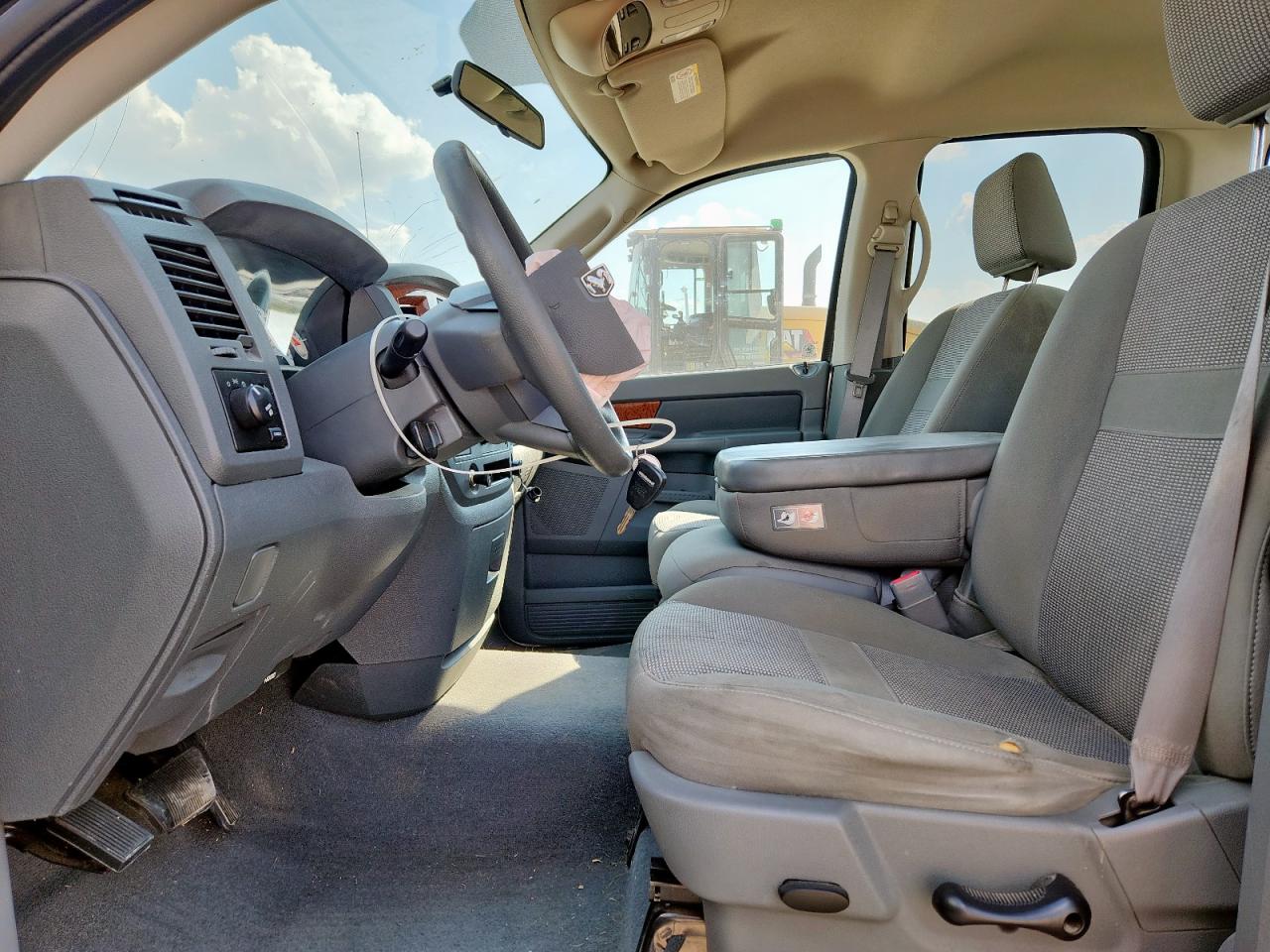 2006 Dodge Ram 1500 St VIN: 1D7HU18N76S524665 Lot: 81603525