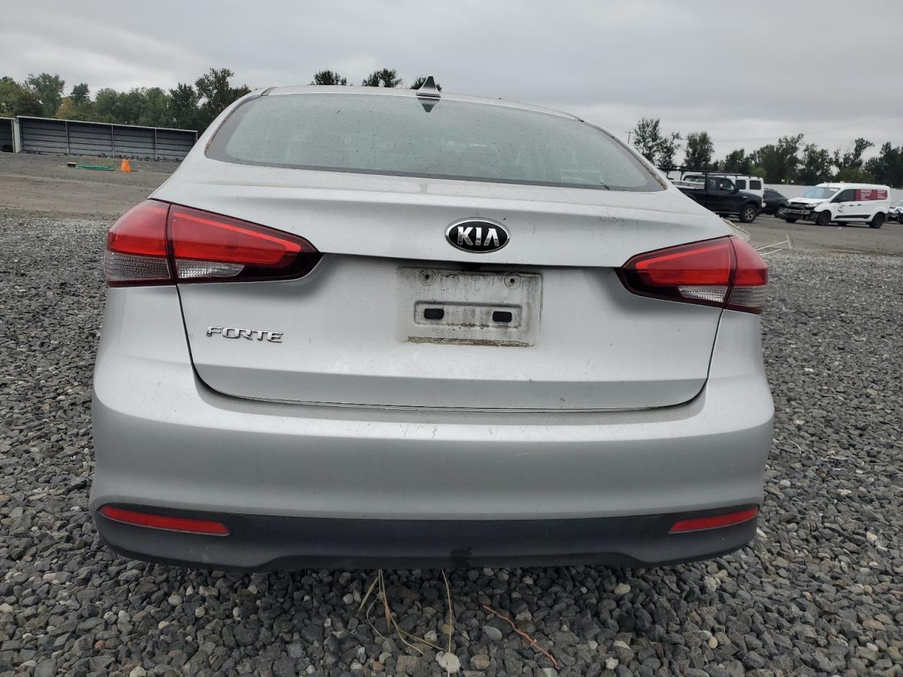 2018 Kia Forte Lx VIN: 3KPFL4A79JE248504 Lot: 80383805