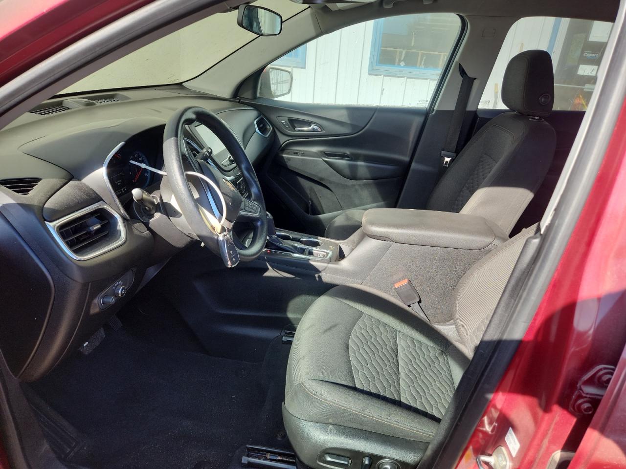 2018 Chevrolet Equinox Lt VIN: 2GNAXJEV5J6344675 Lot: 70730325