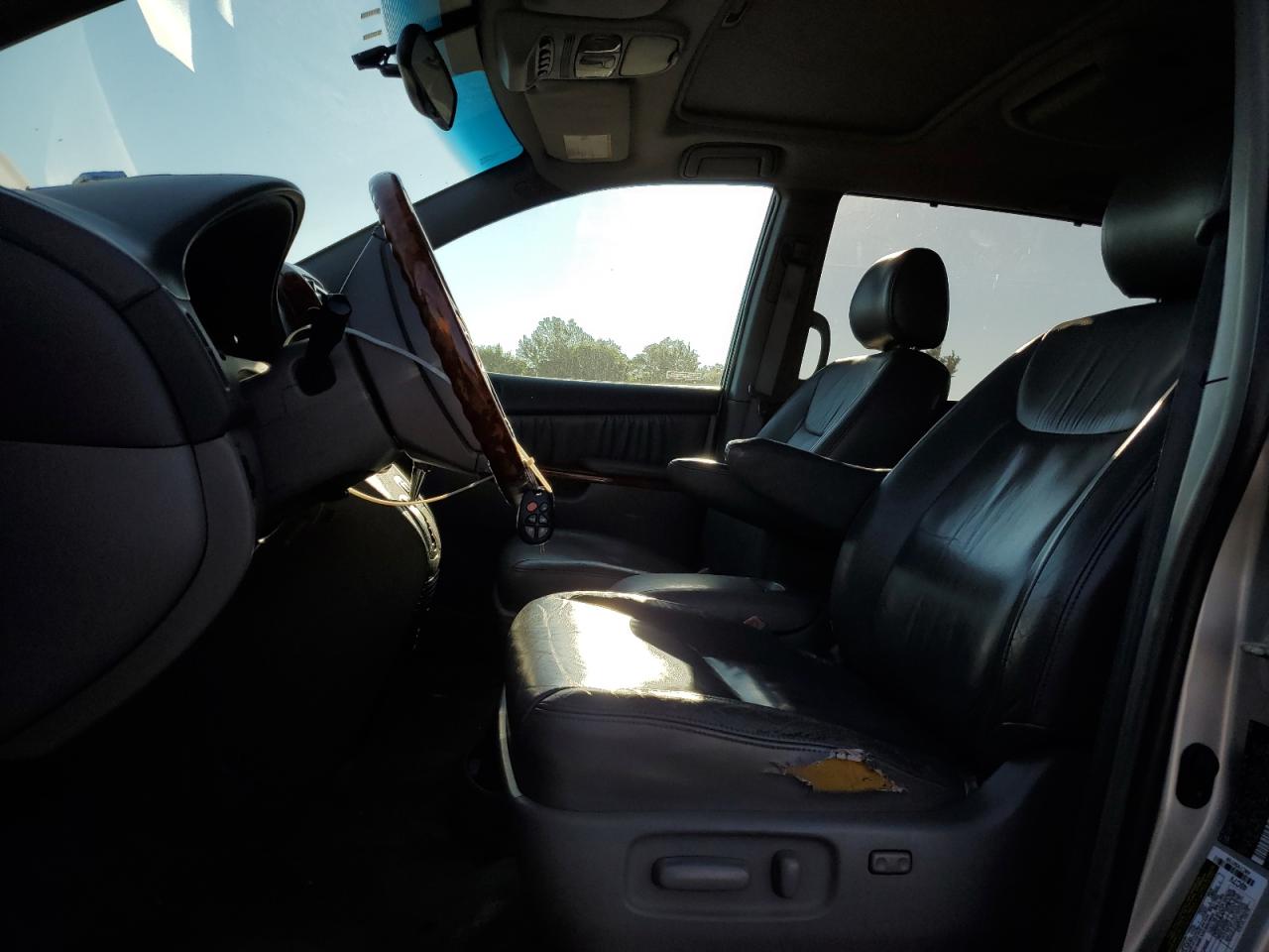 2006 Toyota Sienna Xle VIN: 5TDBA22C36S055072 Lot: 80730295