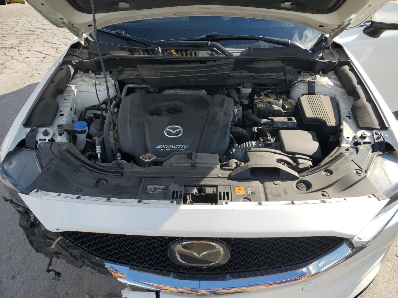 2018 Mazda Cx-5 Grand Touring VIN: JM3KFBDM8J1411052 Lot: 84227265