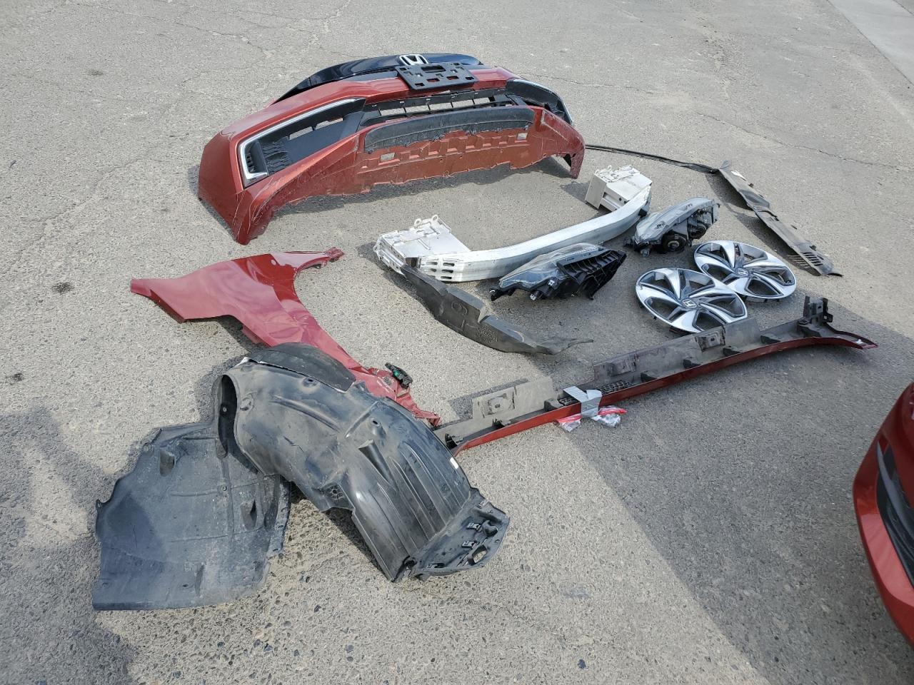 2020 Honda Civic Lx VIN: 2HGFC2F63LH586994 Lot: 81808135