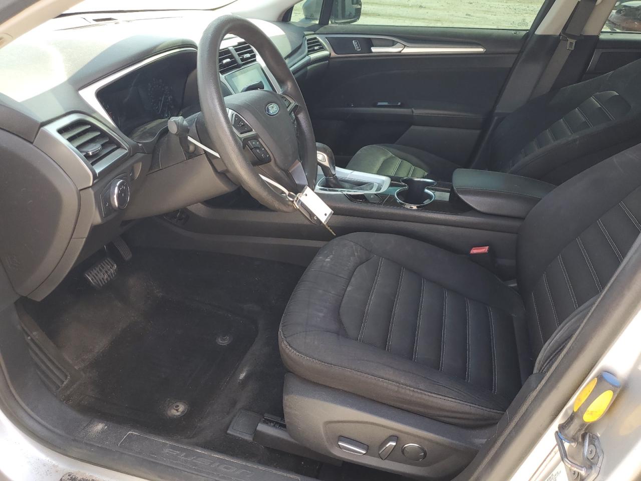 2015 Ford Fusion Se VIN: 1FA6P0H77F5130107 Lot: 69353985