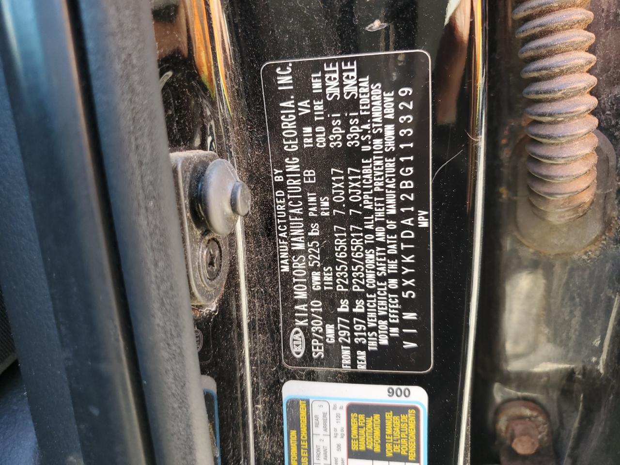 2011 Kia Sorento Base VIN: 5XYKTDA12BG113329 Lot: 80909905