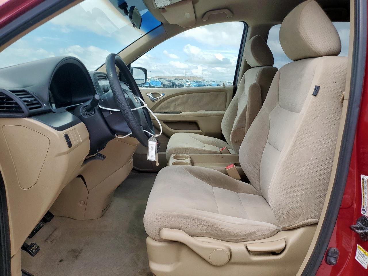 2006 Honda Odyssey Lx VIN: 5FNRL38296B114983 Lot: 83996935