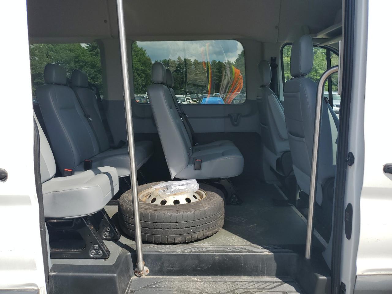 2017 Ford Transit T-350 Hd VIN: 1FBVU4XM2HKB38217 Lot: 71784265