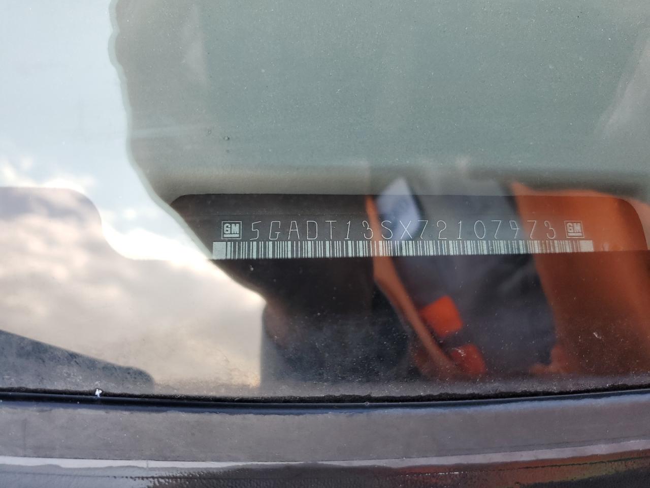 2007 Buick Rainier Cxl VIN: 5GADT13SX72107973 Lot: 69610865