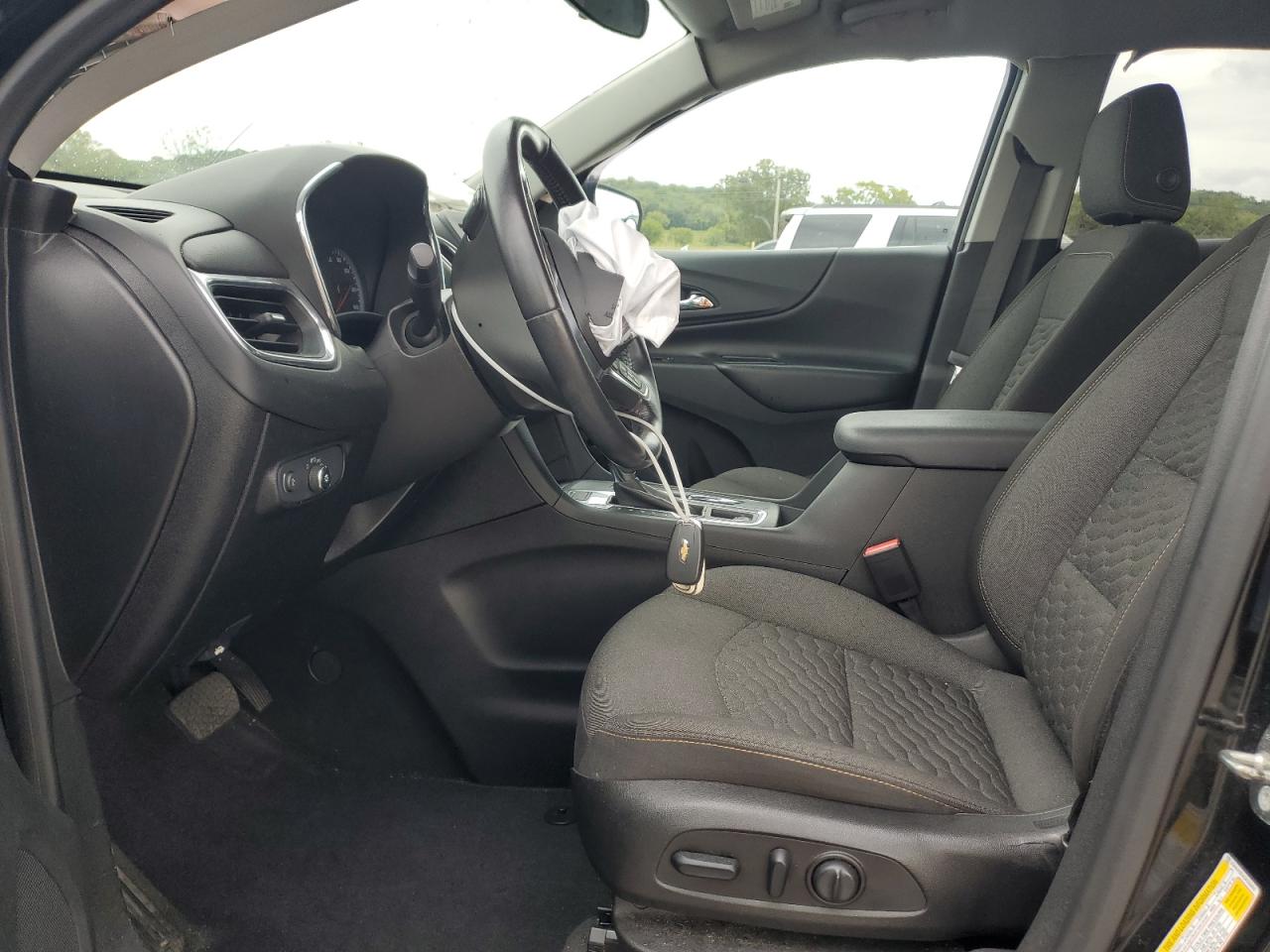 2018 Chevrolet Equinox Lt VIN: 2GNAXSEV8J6335653 Lot: 83927075