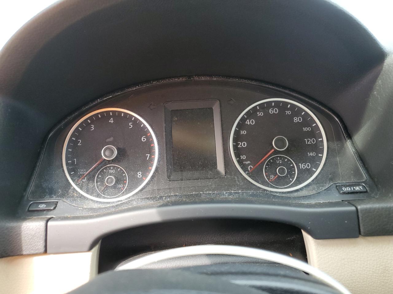 2012 Volkswagen Tiguan S VIN: WVGBV7AXXCW607647 Lot: 84803535