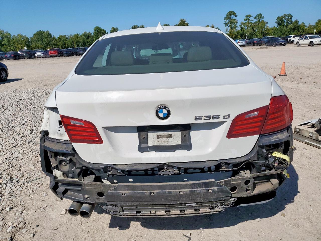 2014 BMW 535 D VIN: WBAXA5C57ED690939 Lot: 81805135