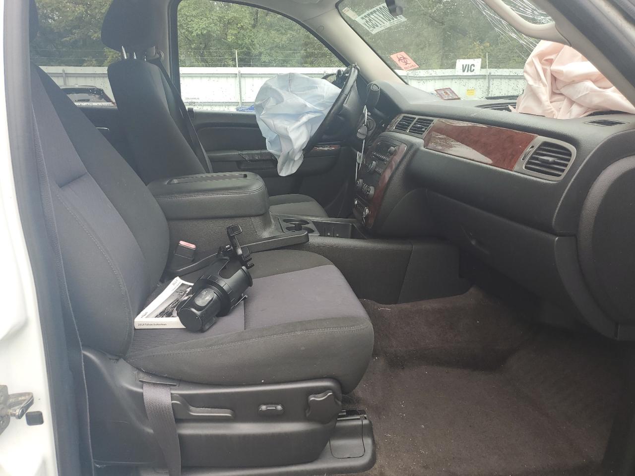 2014 Chevrolet Suburban K1500 Ls VIN: 1GNSKHE74ER217925 Lot: 80877755