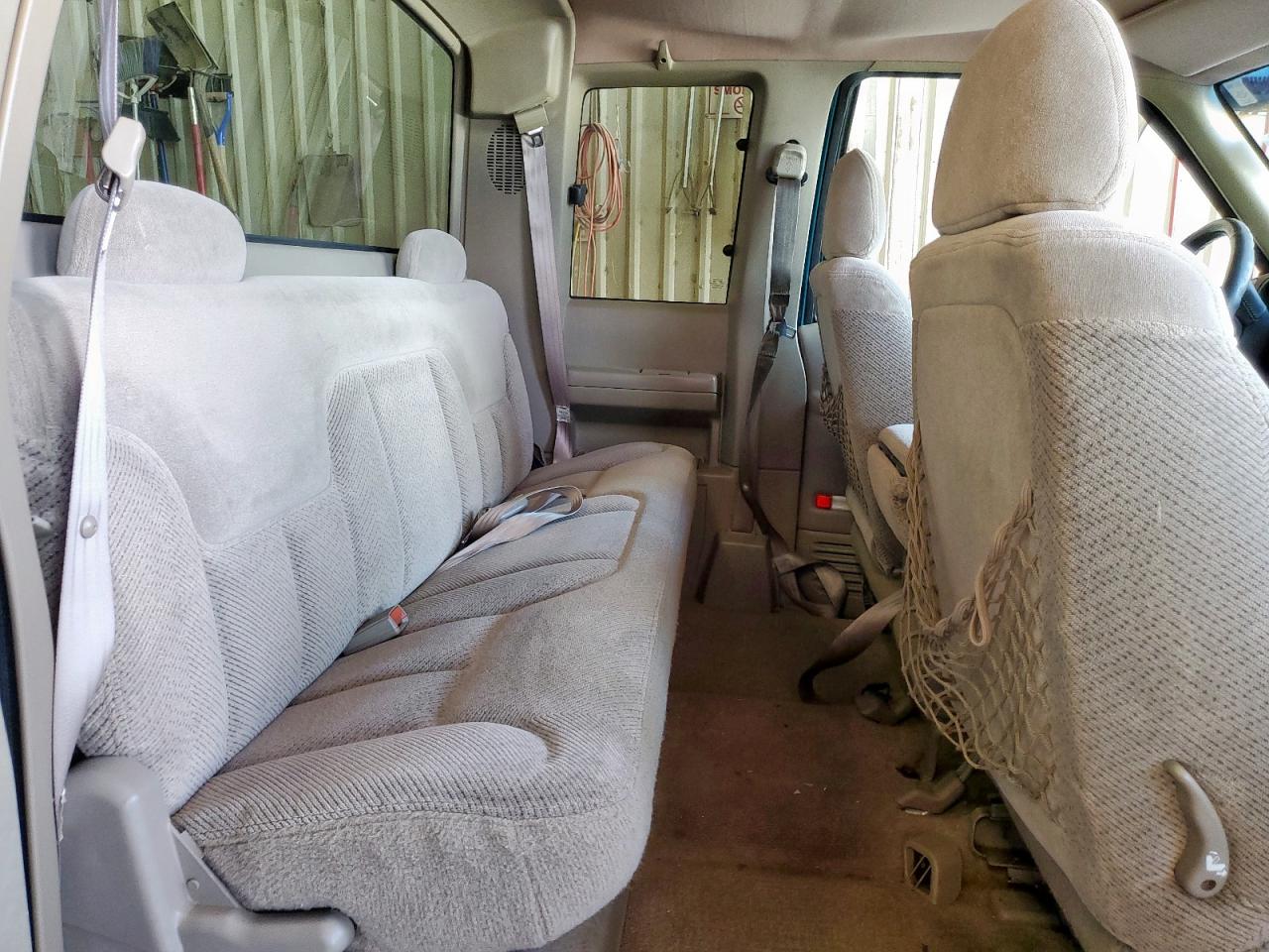 1997 Chevrolet Gmt-400 C1500 VIN: 2GCEC19R8V1255785 Lot: 81184405