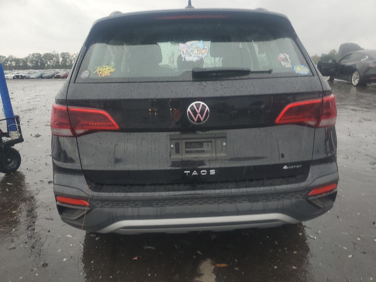 2024 Volkswagen Taos S VIN: 3VV8X7B21RM117586 Lot: 80571065