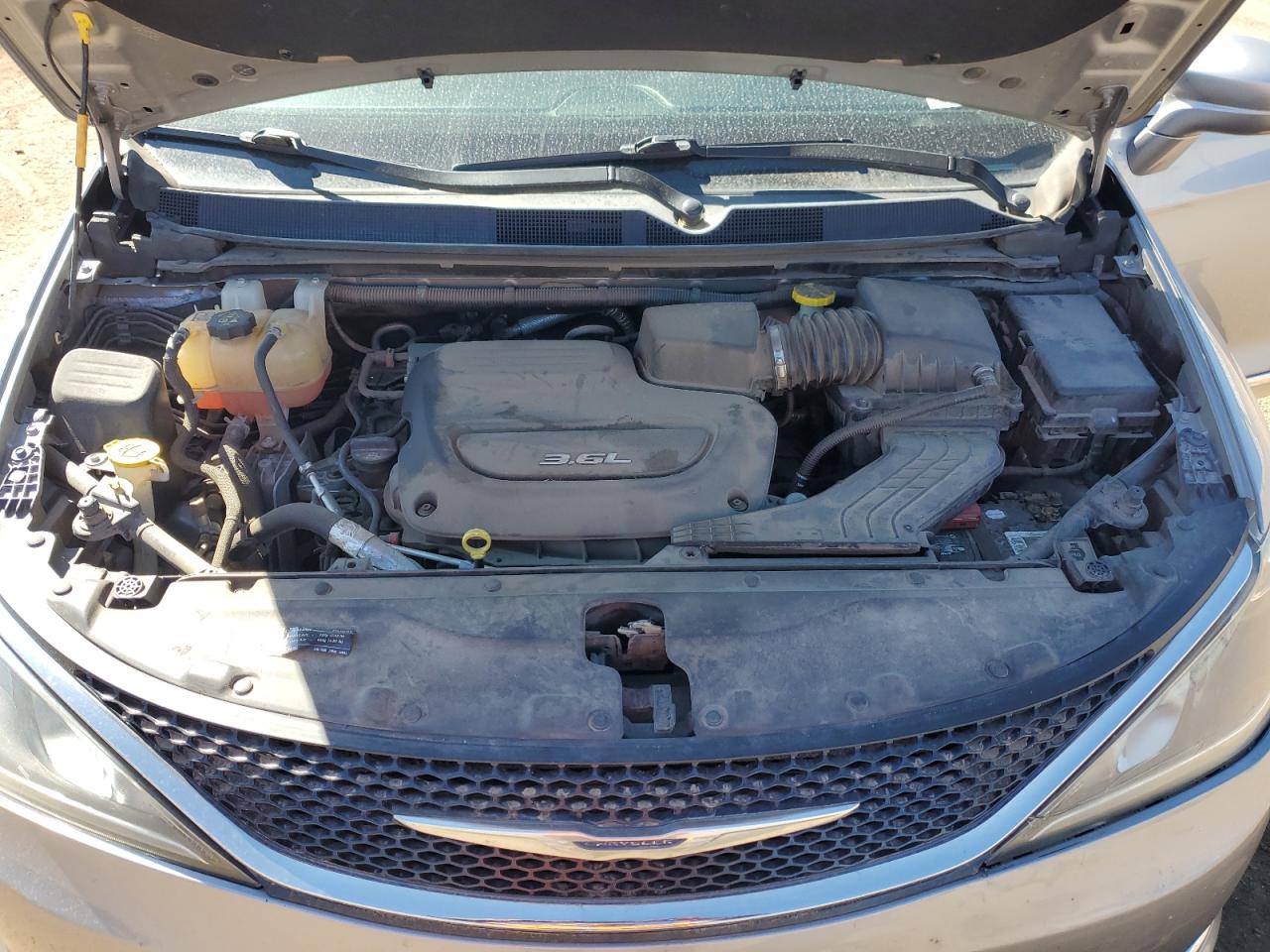 2017 Chrysler Pacifica Touring L VIN: 2C4RC1BG7HR532636 Lot: 80622035