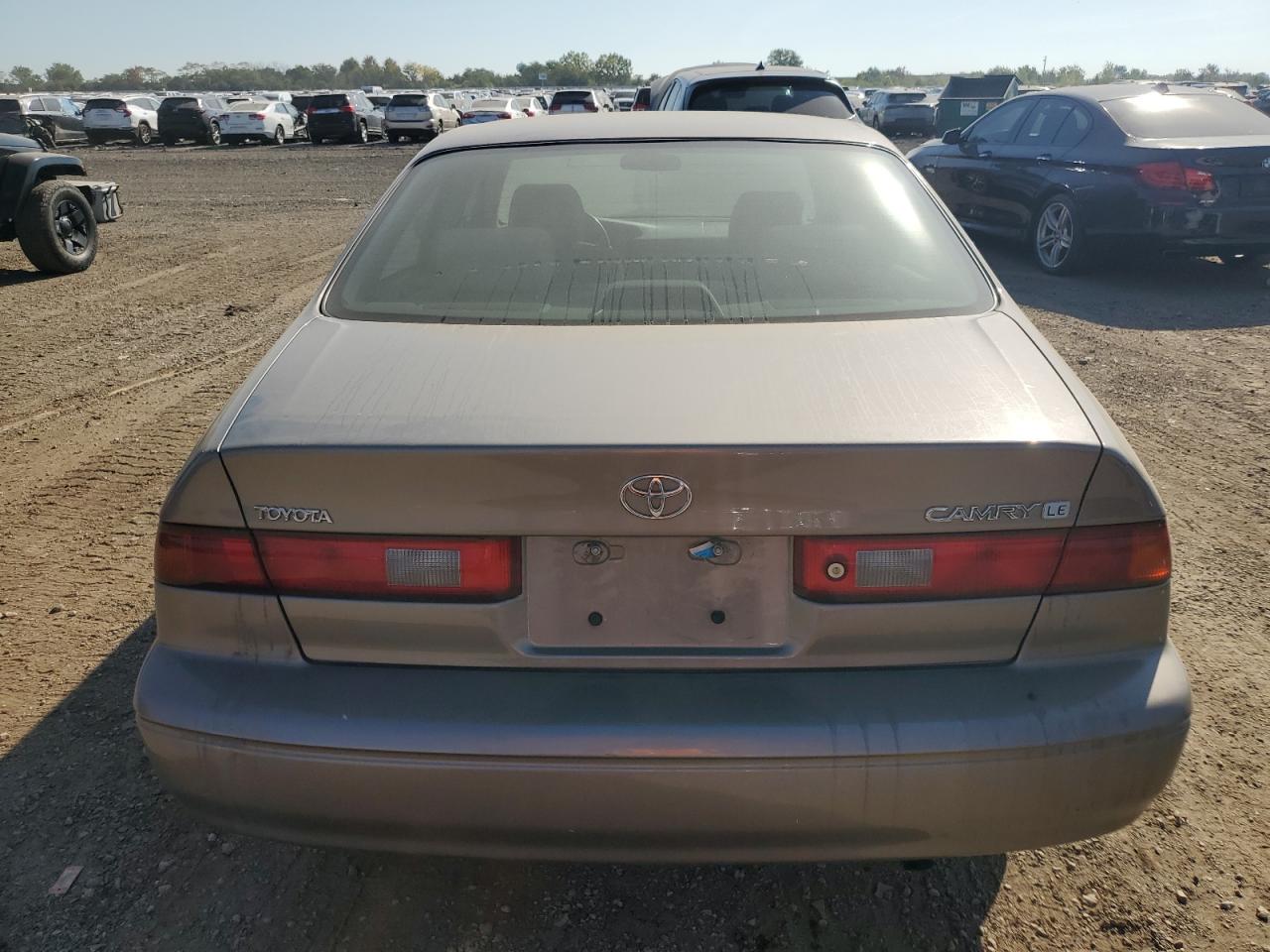 1999 Toyota Camry Ce VIN: 4T1BG22K6XU896320 Lot: 70900405