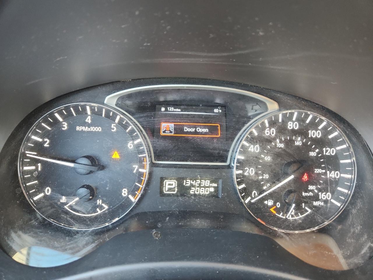 2014 Nissan Pathfinder S VIN: 5N1AR2MN2EC731185 Lot: 81259785