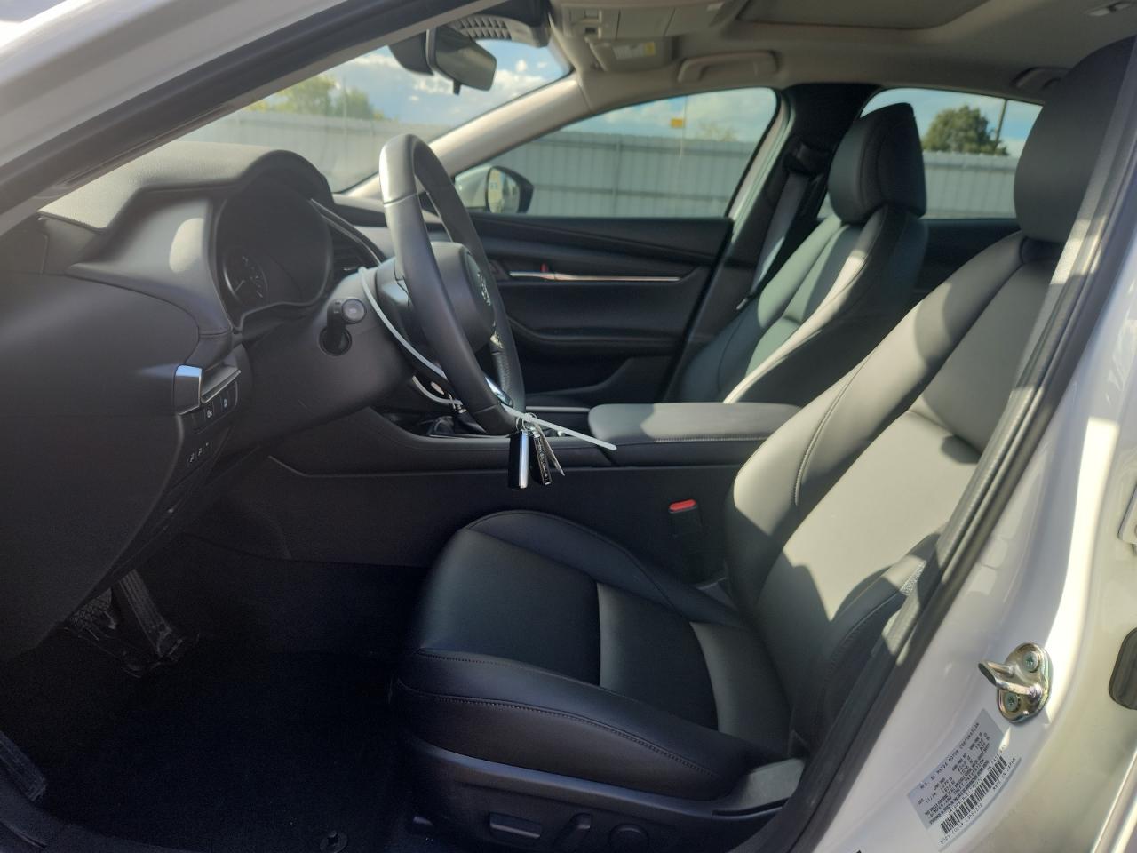 2025 Mazda 3 Preferred VIN: JM1BPACM6S1770970 Lot: 84468495