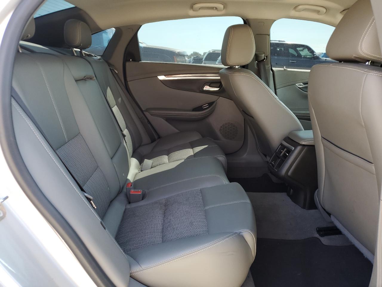 2018 Chevrolet Impala Lt VIN: 2G1105S34J9124099 Lot: 80705295