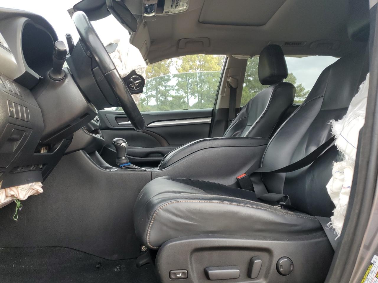 2017 Toyota Highlander Se VIN: 5TDKZRFH0HS193419 Lot: 84268585