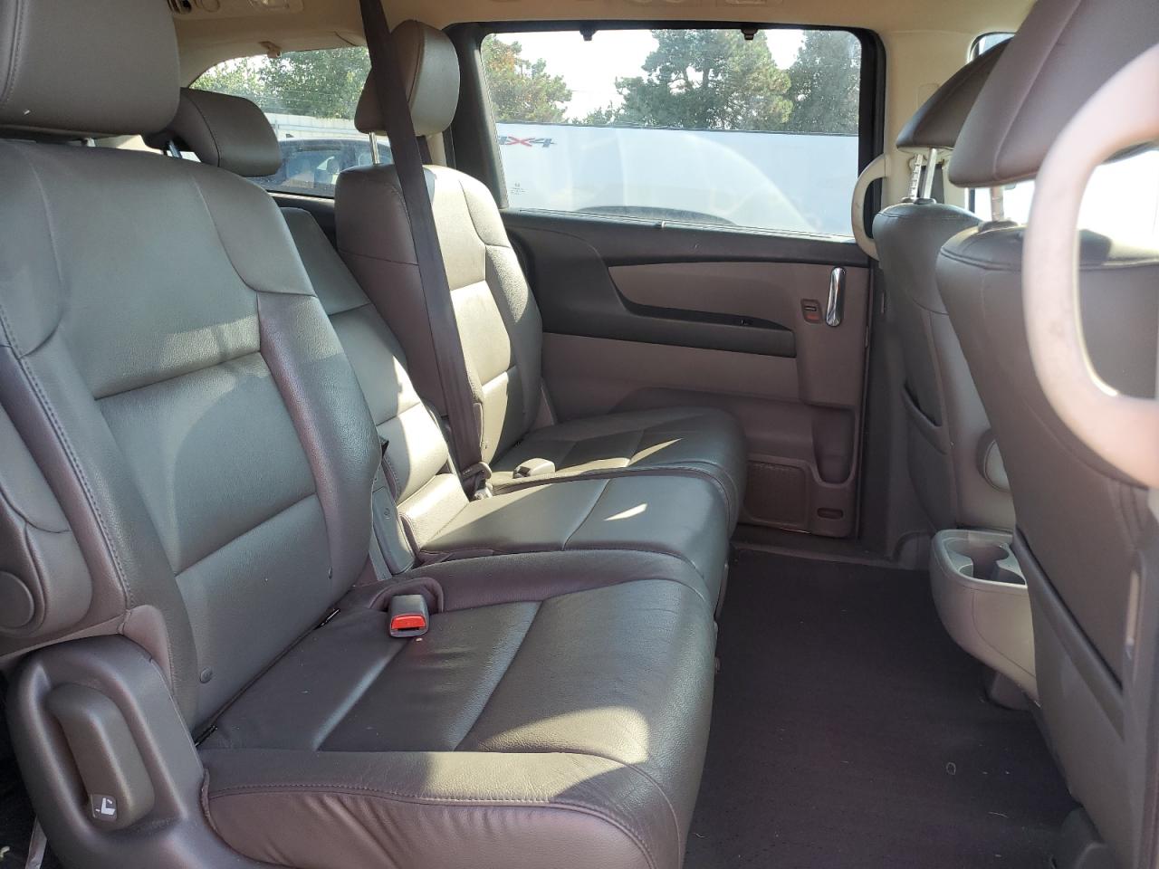 2015 Honda Odyssey Exl VIN: 5FNRL5H60FB102882 Lot: 84194935