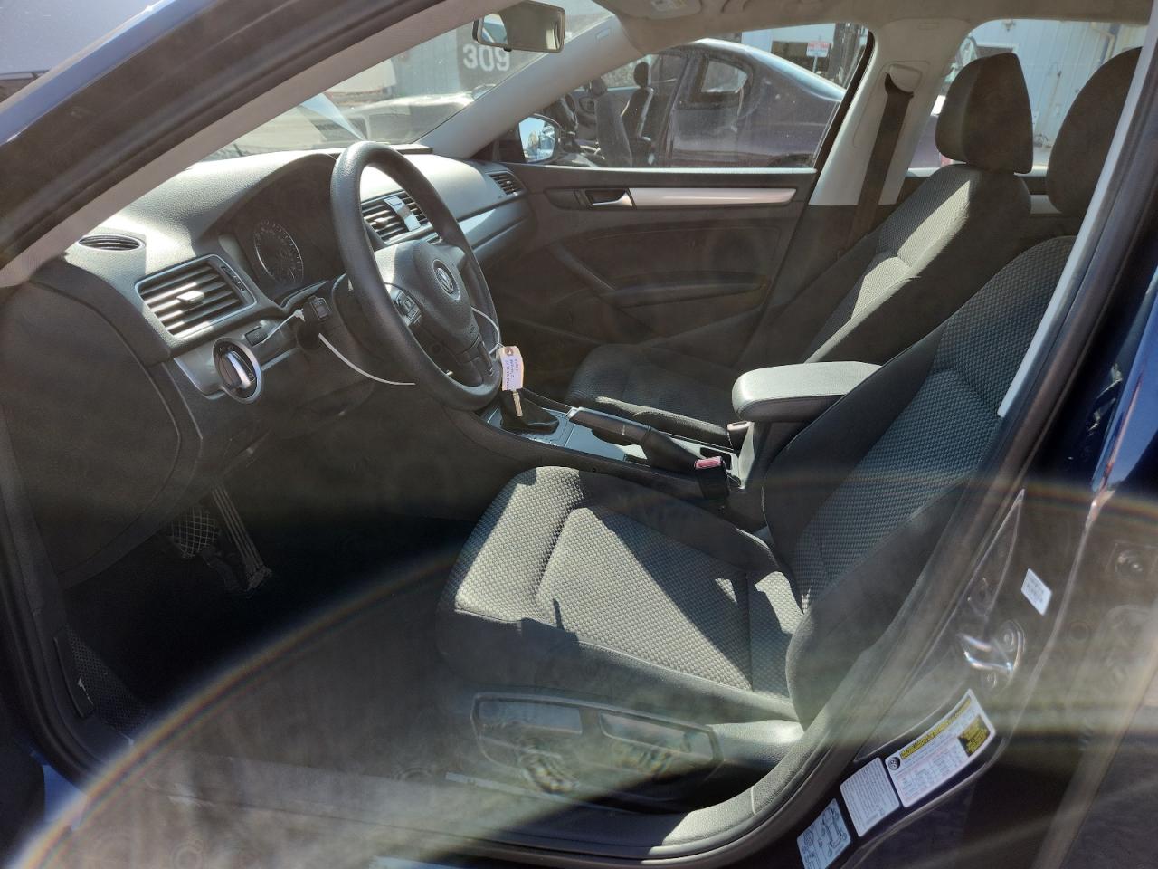 2015 Volkswagen Passat S VIN: 1VWAT7A30FC023540 Lot: 80643925