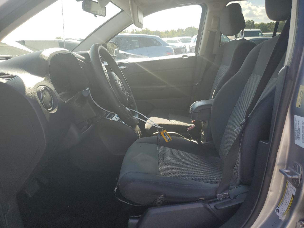 2012 Jeep Compass Sport VIN: 1C4NJCBA4CD504199 Lot: 83981075