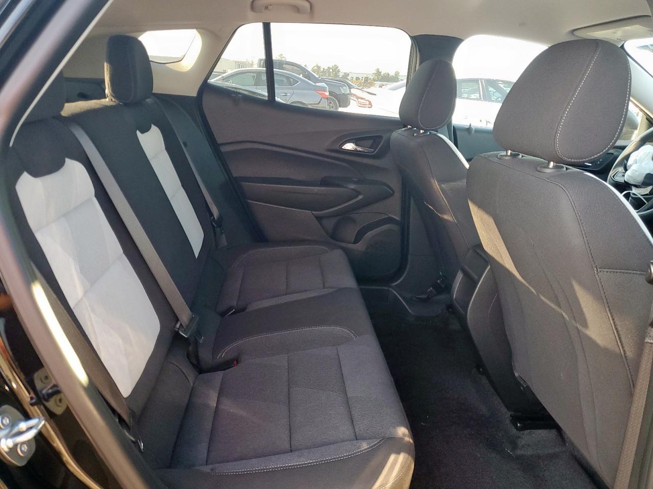 2024 Chevrolet Trax Ls VIN: KL77LFE20RC040915 Lot: 71829065