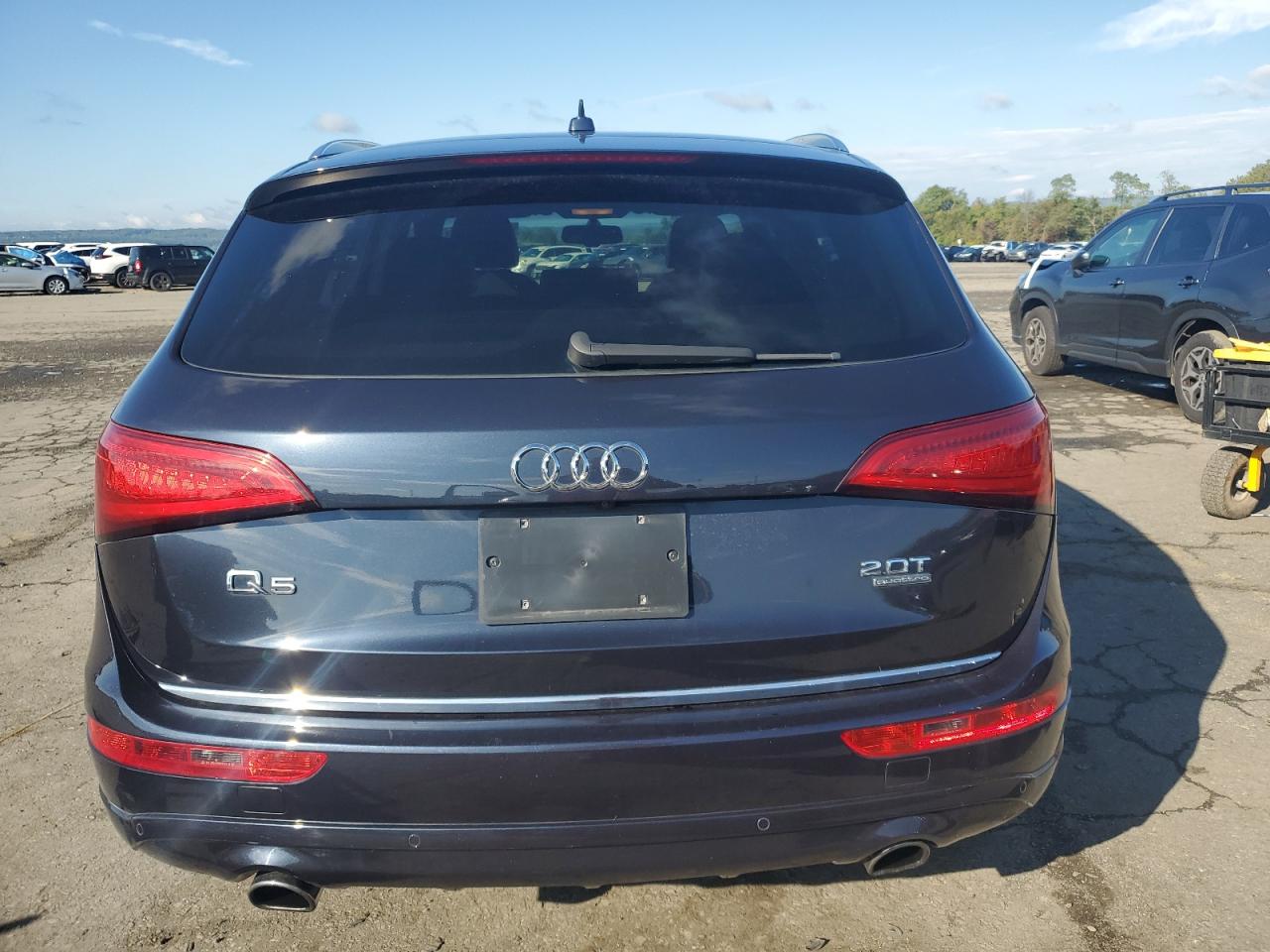 2015 Audi Q5 Premium Plus VIN: WA1LFAFP2FA117744 Lot: 84380625