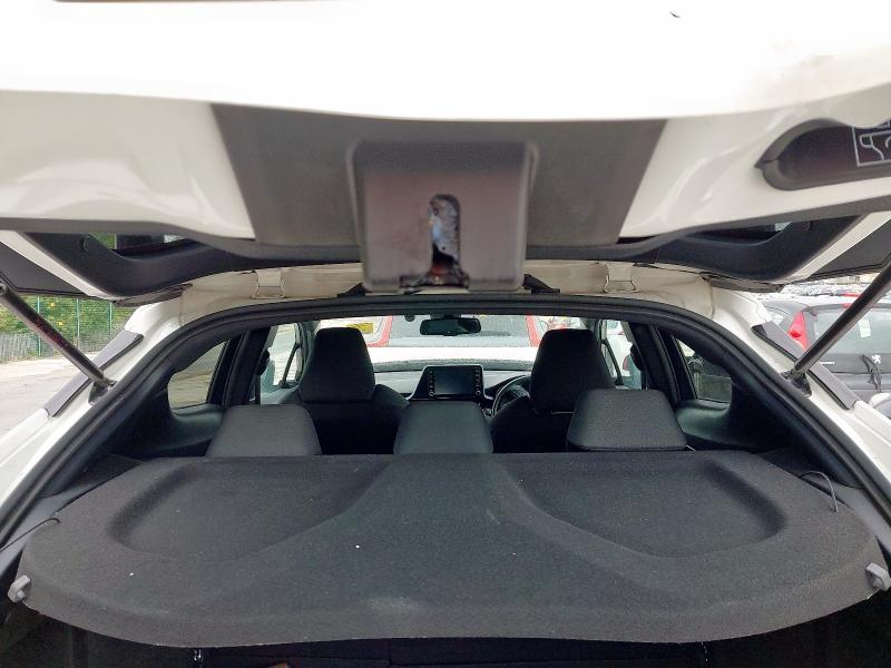 2020 TOYOTA C-HR DESIGN HEV CVT 