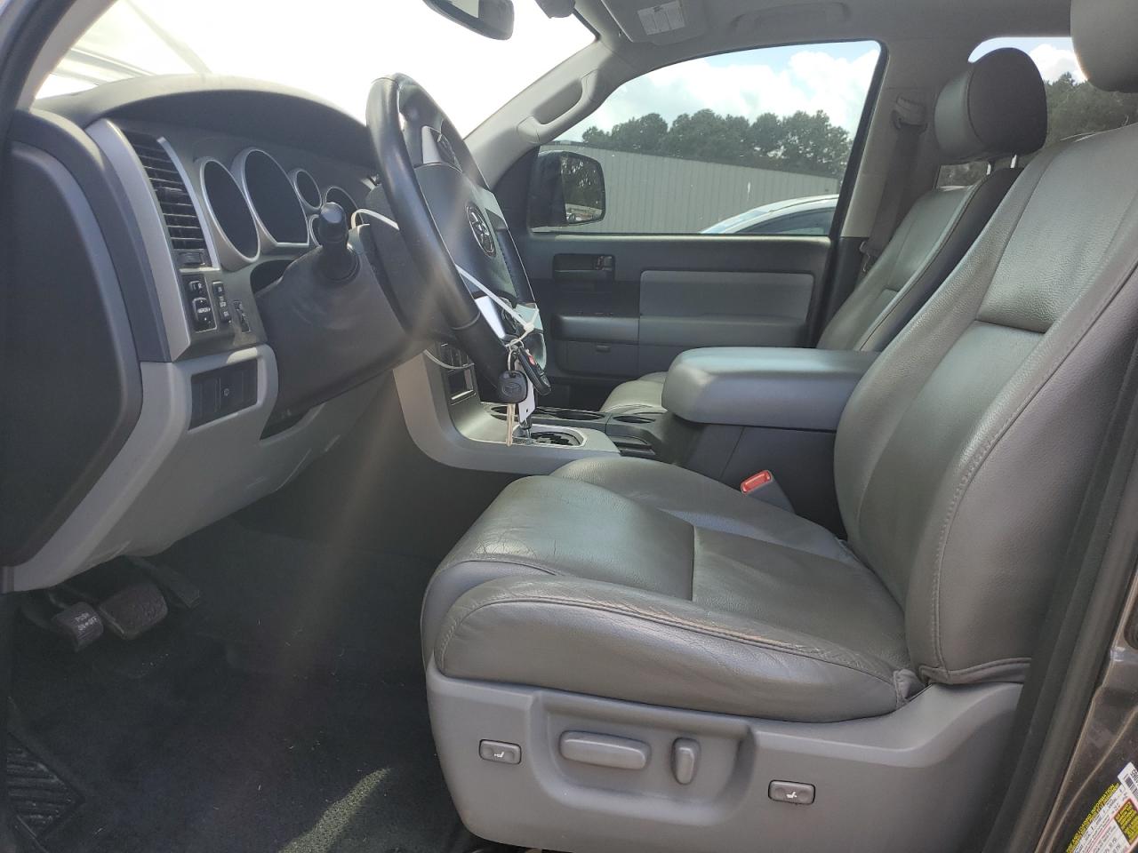 2017 Toyota Sequoia Sr5 VIN: 5TDBY5G19HS154390 Lot: 71090025