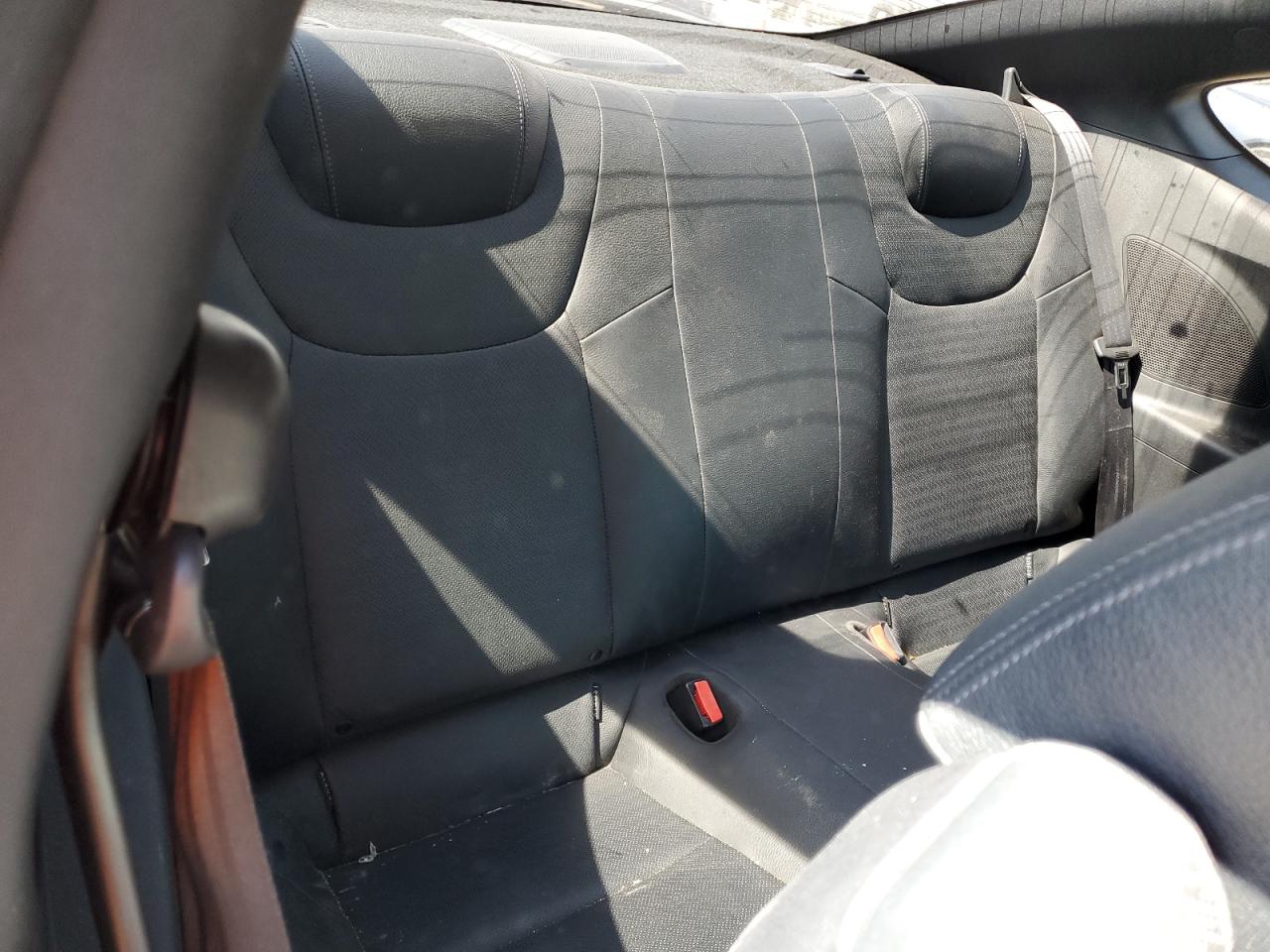 2015 Hyundai Genesis Coupe 3.8L VIN: KMHHU6KJ3FU122087 Lot: 71317885