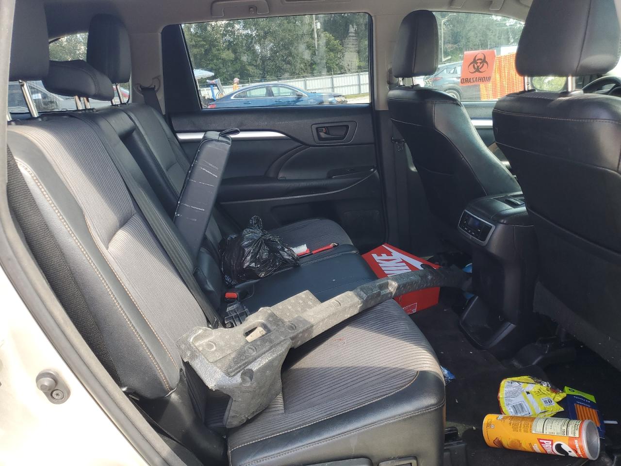 2014 Toyota Highlander Le VIN: 5TDZKRFH0ES006713 Lot: 81708435