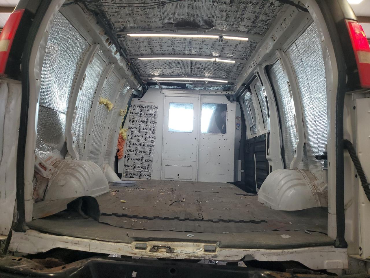 2012 Chevrolet Express G2500 VIN: 1GCWGFFA2C1142230 Lot: 81315555