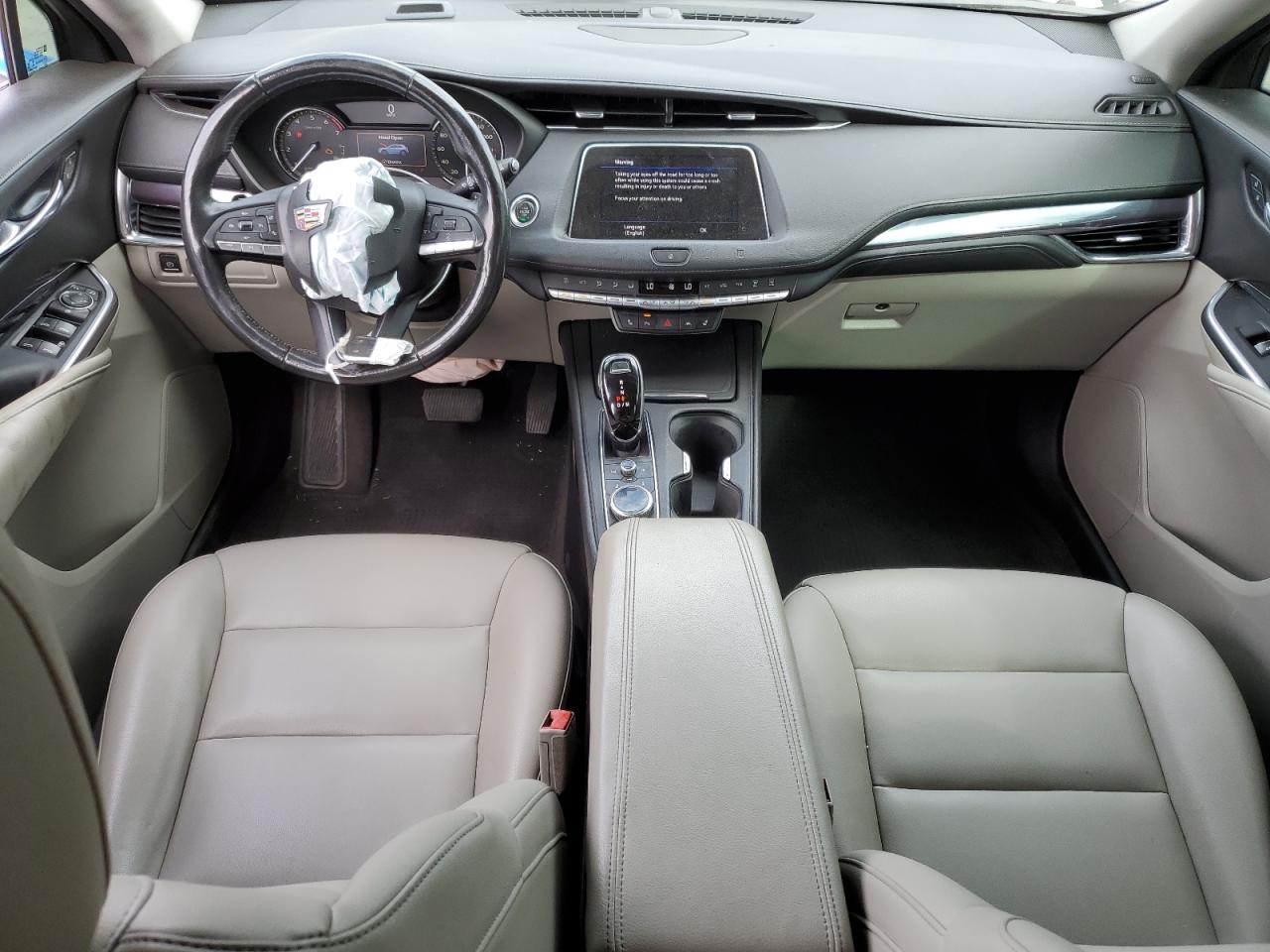 2021 Cadillac Xt4 Luxury VIN: 1GYAZAR44MF004247 Lot: 70943915