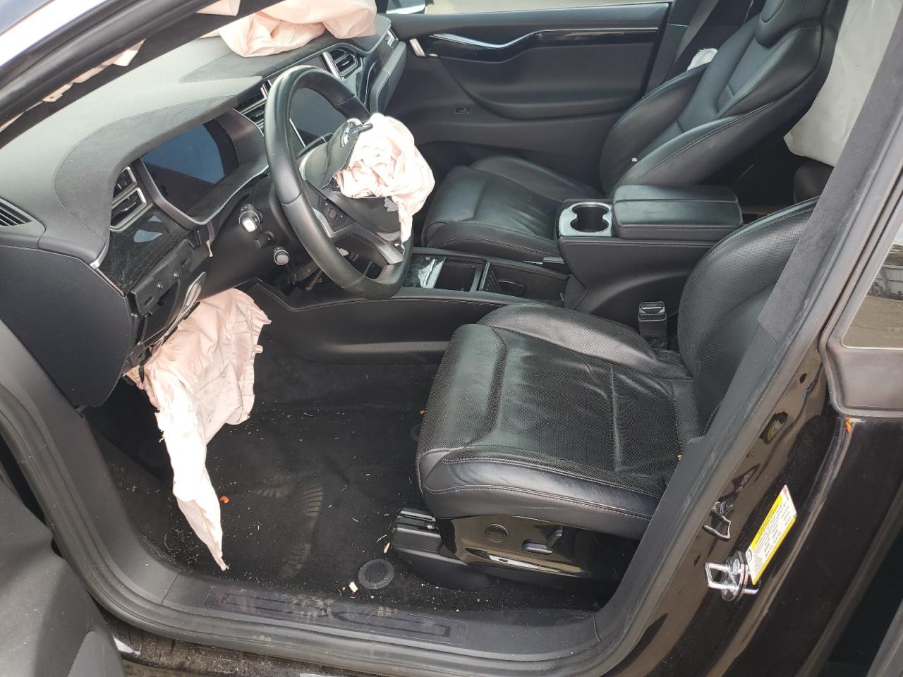 2016 Tesla Model X VIN: 5YJXCBE21GF025688 Lot: 80516655