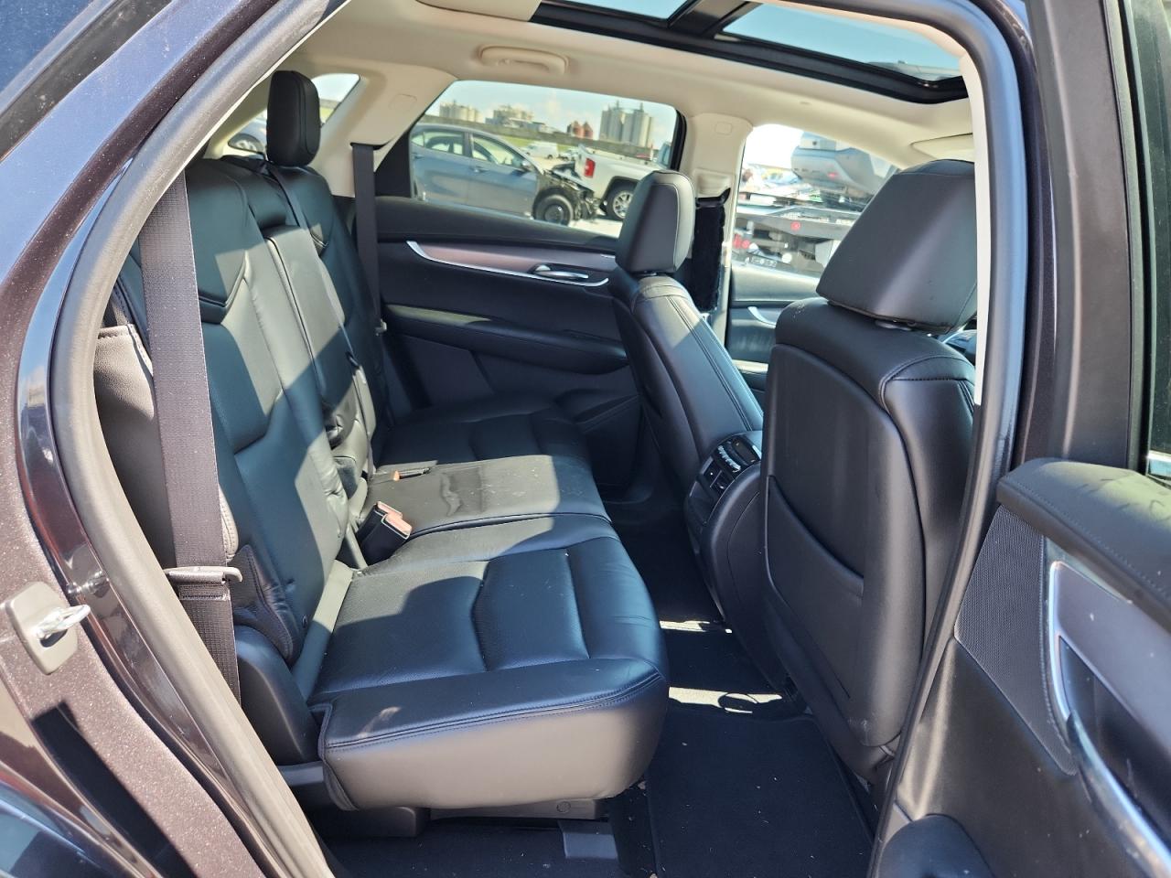 2017 Cadillac Xt5 Premium Luxury VIN: 1GYKNCRS8HZ103099 Lot: 84268795