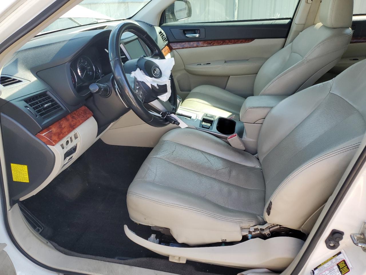 2011 Subaru Outback 3.6R Limited VIN: 4S4BRDLC9B2445349 Lot: 82046645