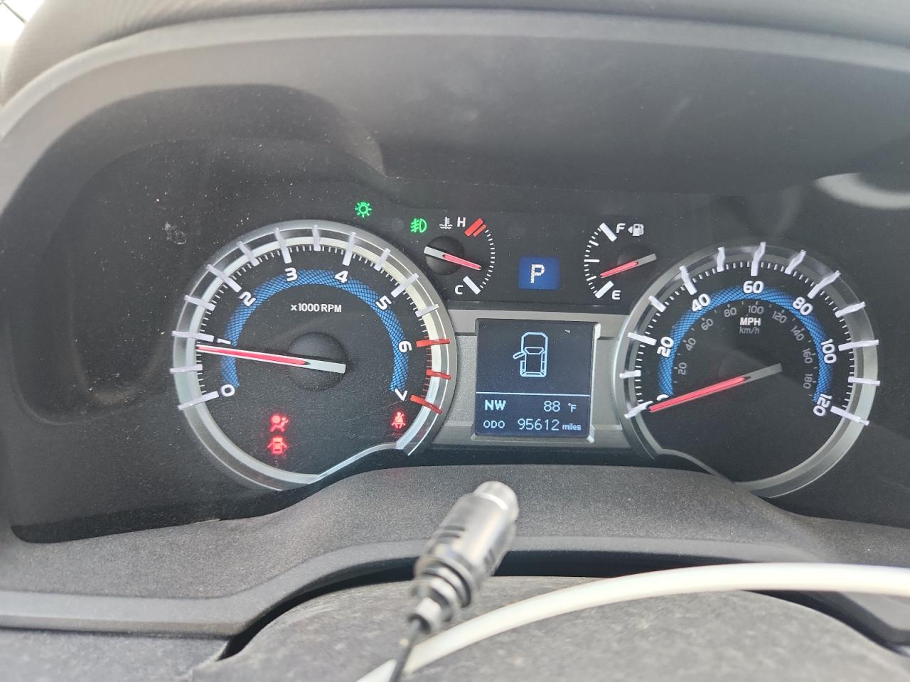 2018 Toyota 4Runner Sr5/Sr5 Premium VIN: JTEBU5JR5J5602481 Lot: 70940085