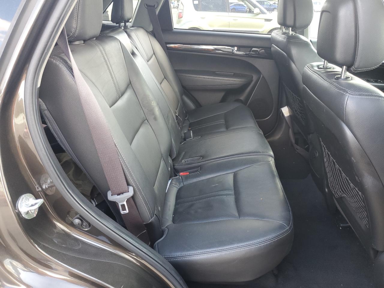 2011 Kia Sorento Ex VIN: 5XYKUDA1XBG132515 Lot: 81384325