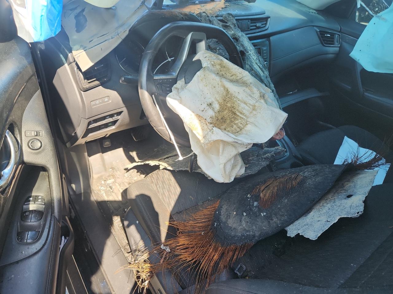 2018 Nissan Rogue S VIN: KNMAT2MT8JP585222 Lot: 72003825