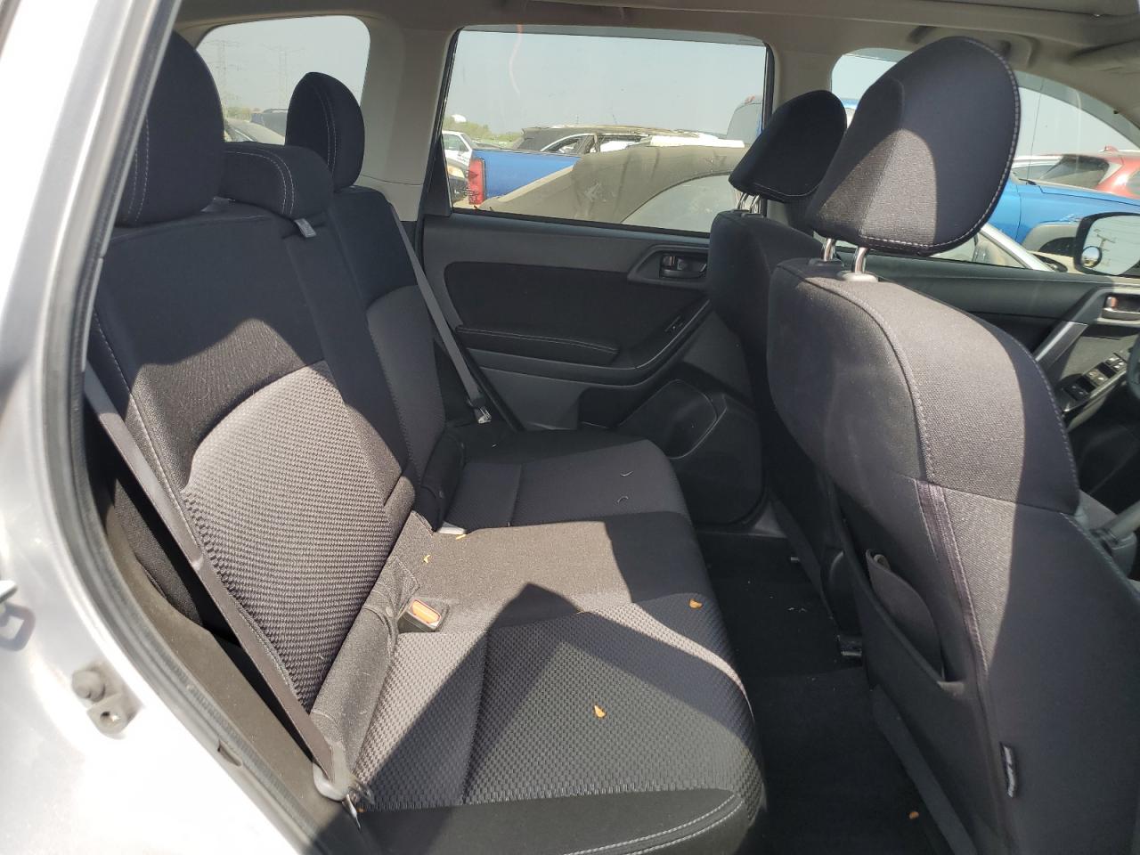 2015 Subaru Forester 2.5I Premium VIN: JF2SJADC7FH543101 Lot: 81102015