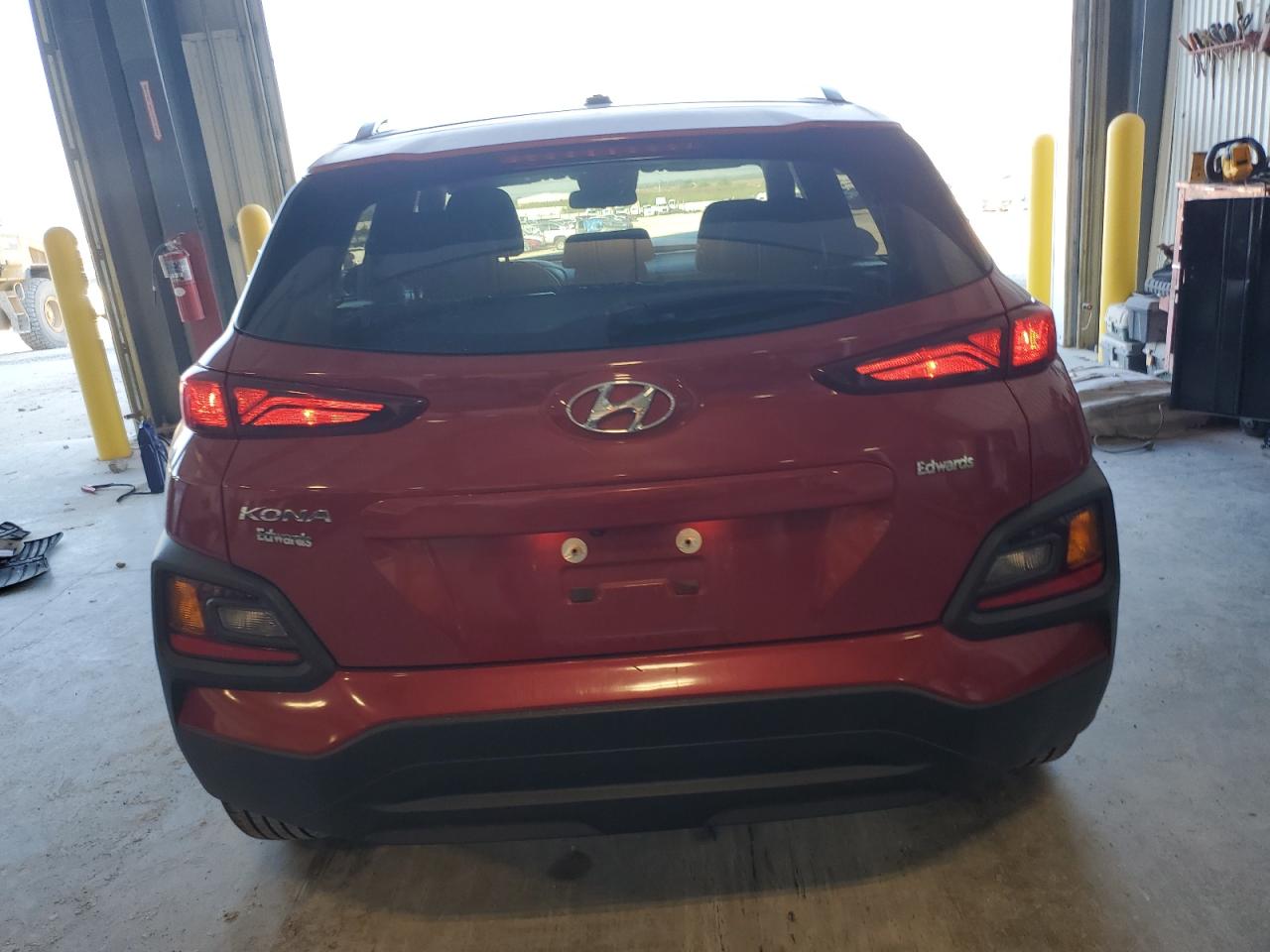 2020 Hyundai Kona Sel VIN: KM8K22AA1LU407811 Lot: 81708525
