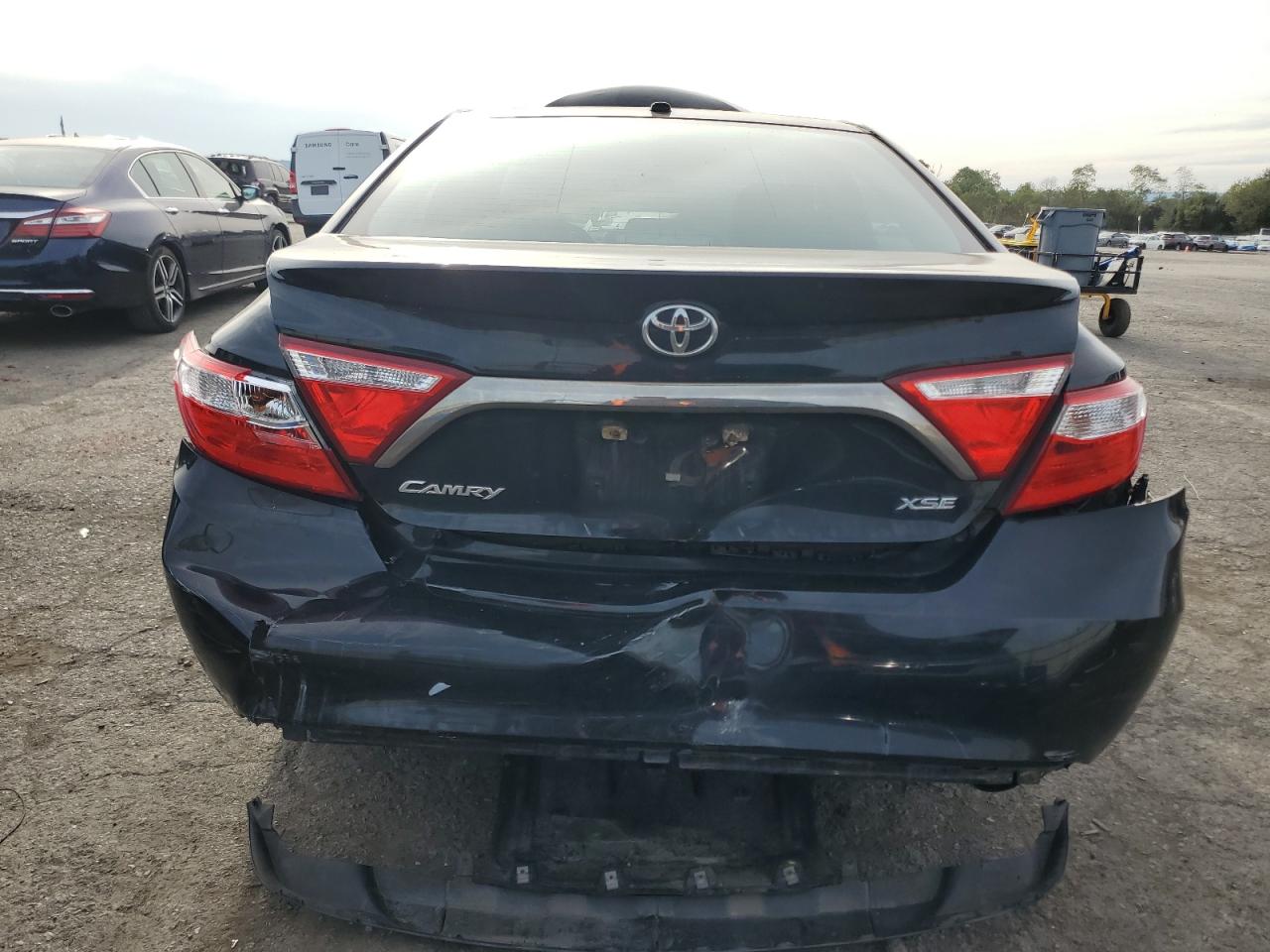 2017 Toyota Camry Le VIN: 4T1BF1FK7HU271644 Lot: 81910095