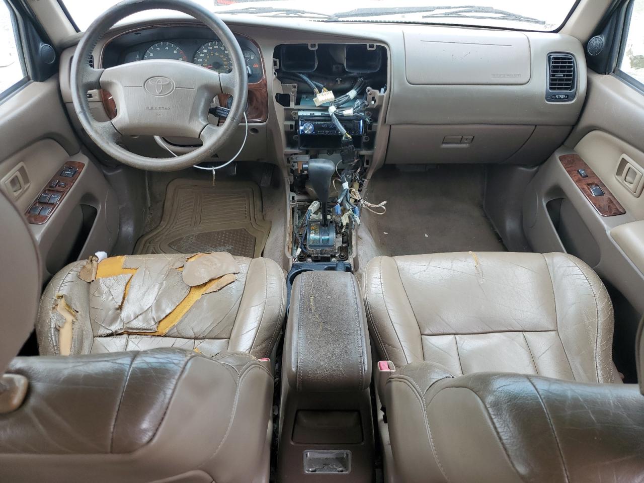 2000 Toyota 4Runner Limited VIN: JT3GN87RXY0166867 Lot: 81073195