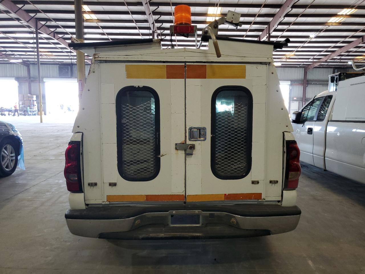 2007 Chevrolet Silverado C1500 Classic VIN: 1GCEC14X87Z147697 Lot: 88728315